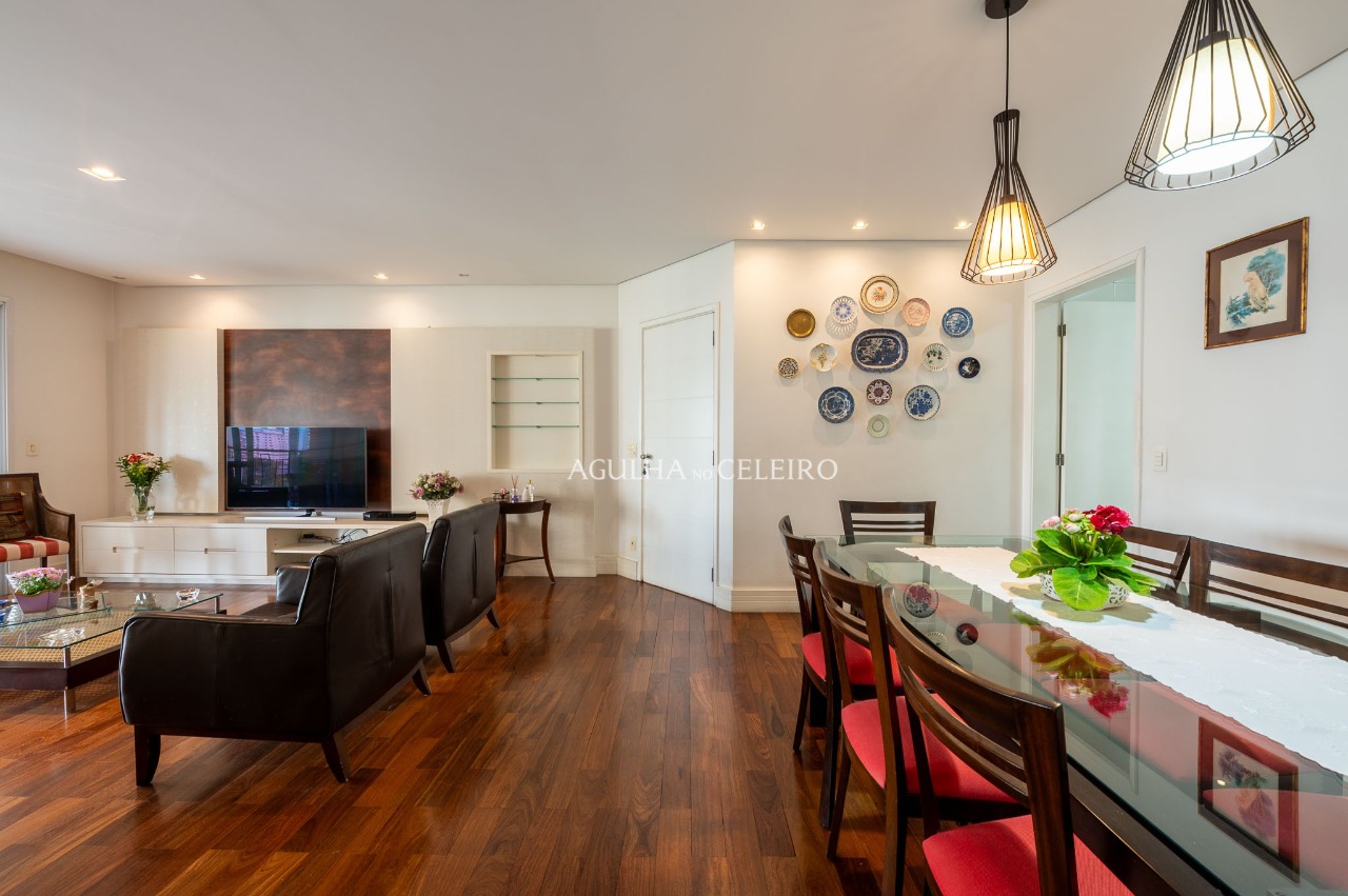 Apartamento com Varanda Gourmet em Condomínio com Lazer em Campo Belo. – 20700