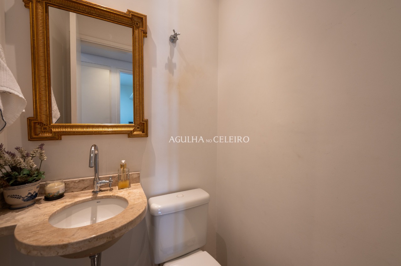 Apartamento com Varanda Gourmet em Condomínio com Lazer em Campo Belo. – 20700