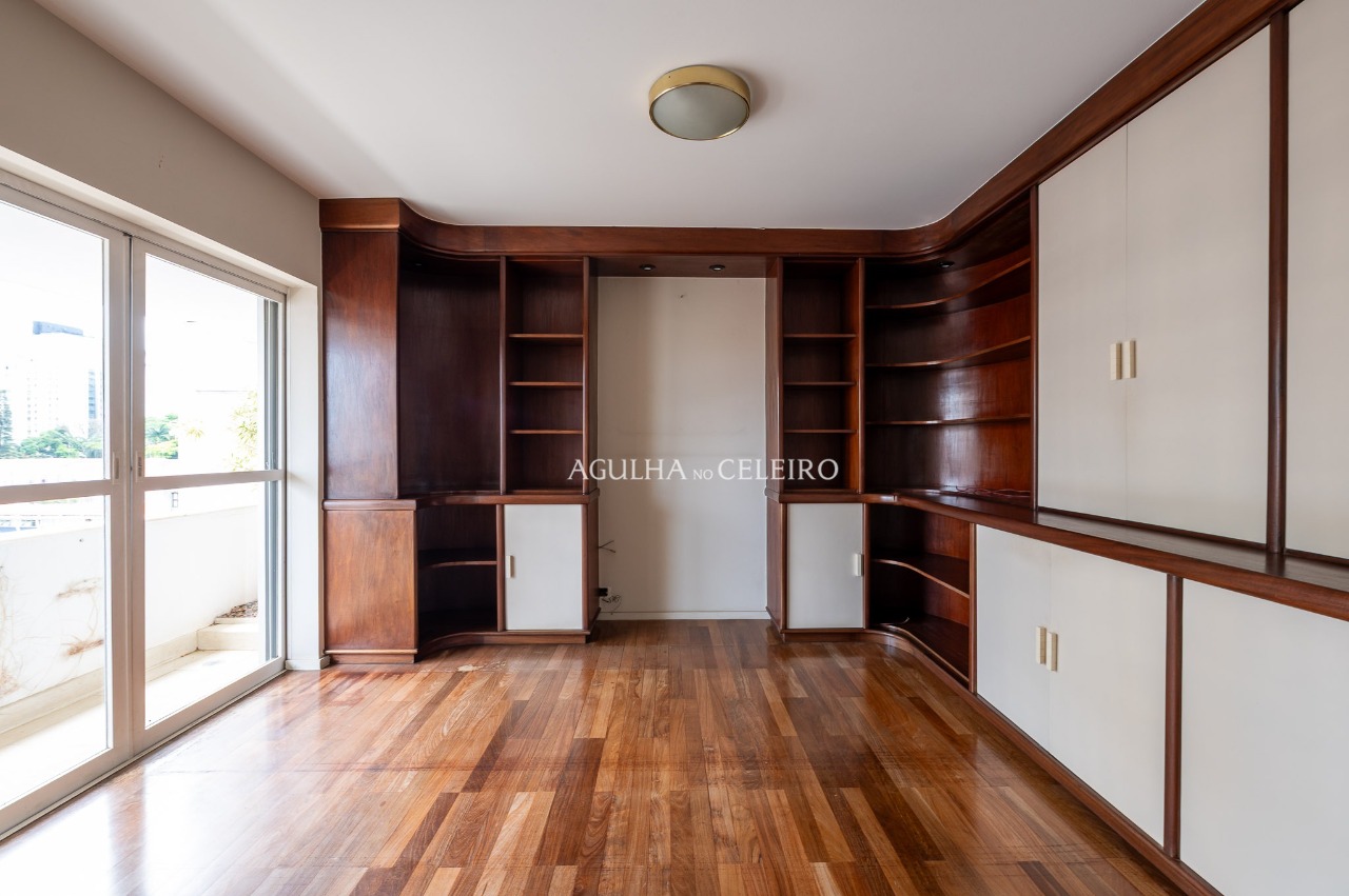 Charme e praticidade no coração dos Jardins – 20777