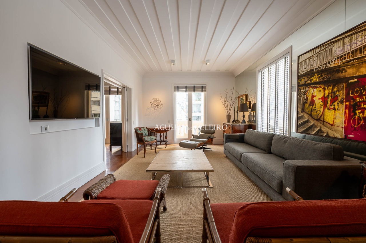 Apartamento reformado e mobiliado para locação no Jardim América – 20868