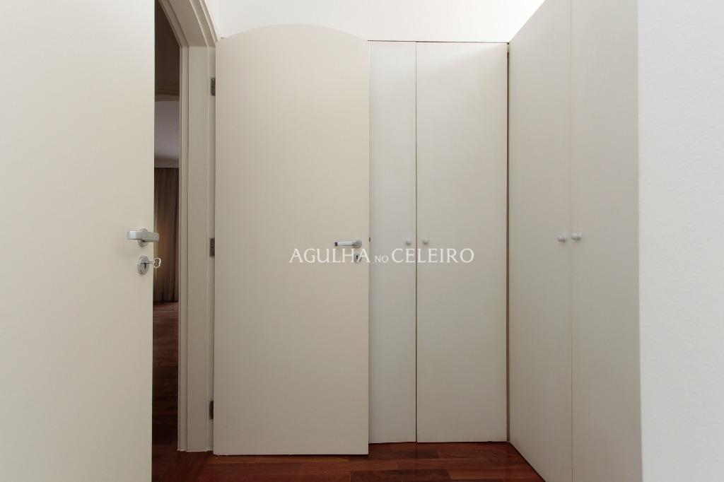 Apartamento próximo ao Clube Pinheiros à venda no Jardim Europa – AP4161