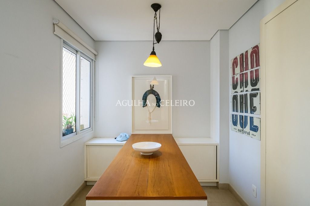 Lazer completo em duplex imperdível totalmente reformado à venda em Pinheiros. – AP7577