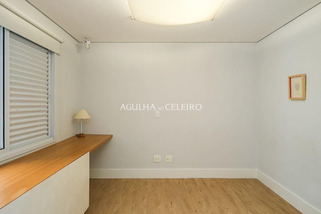 Lazer completo em duplex imperdível totalmente reformado à venda em Pinheiros. – AP7577