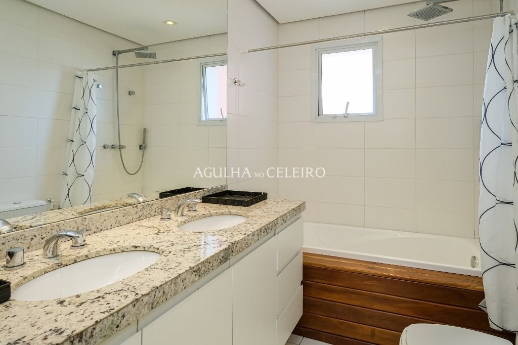 Lazer completo em duplex imperdível totalmente reformado à venda em Pinheiros. – AP7577