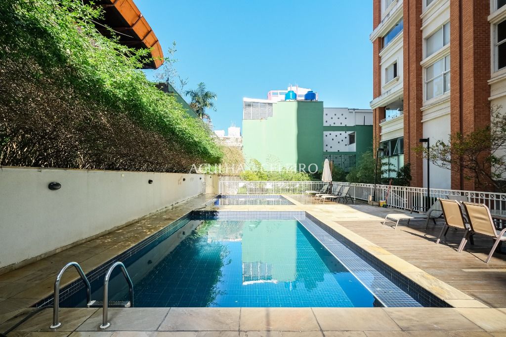 Lazer completo em duplex imperdível totalmente reformado à venda em Pinheiros. – AP7577