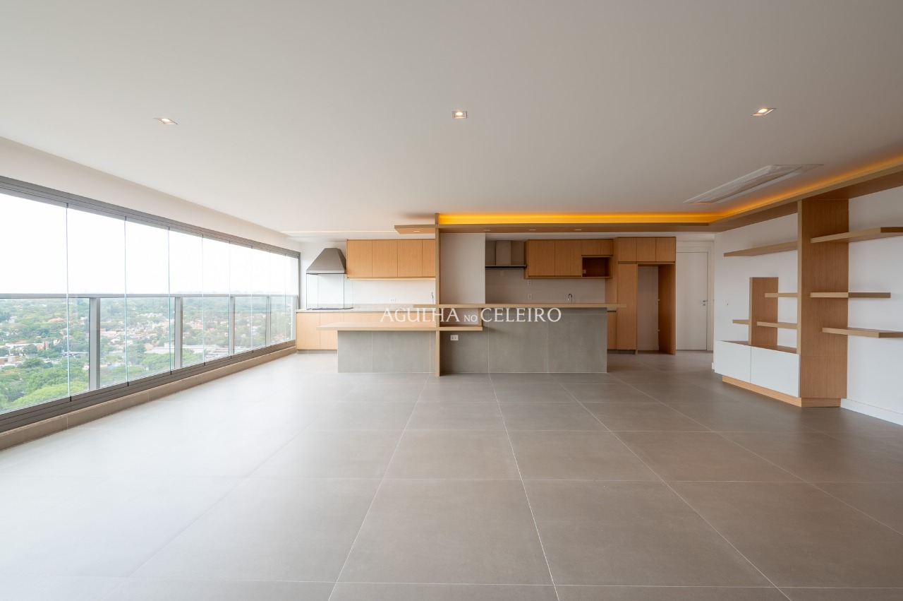 Apartamento novo e reformado à venda no Campo Belo – 21121