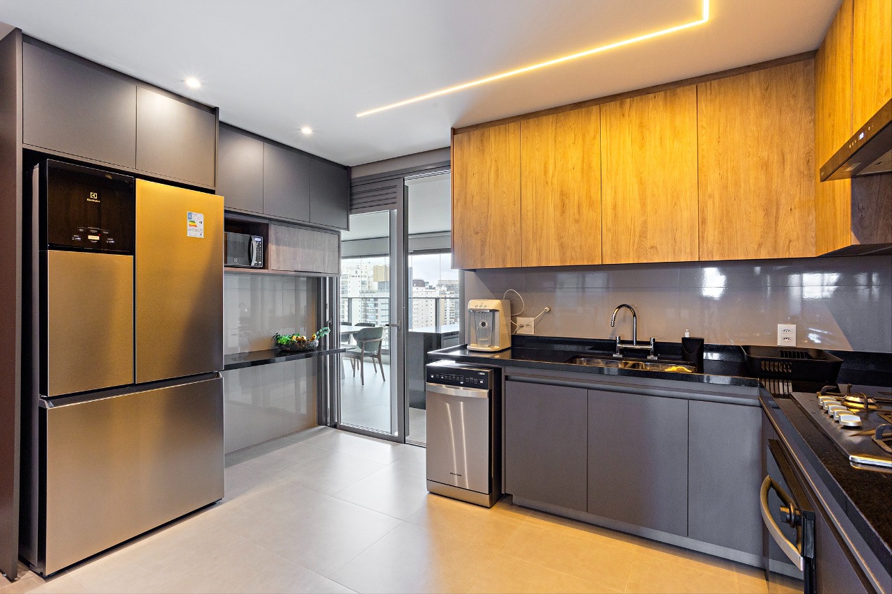 Apartamento mobiliado com vista para o skyline e marcenaria Kitchens – 21655