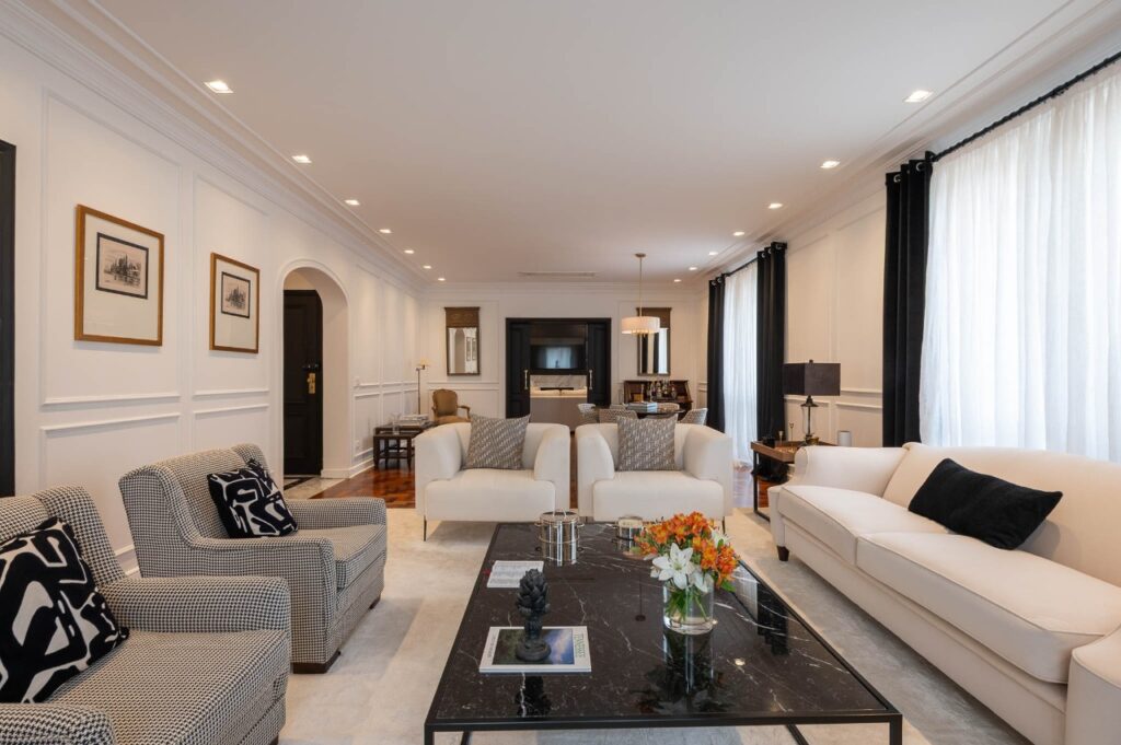 Apartamento reformado à venda no Jardim América – 9800
