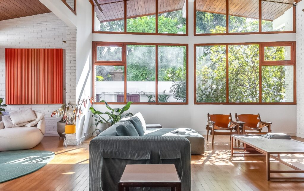 Casa deliciosa com uma reforma recente e alto astral, perfeita para relaxar em Alto de Pinheiros. – 21317