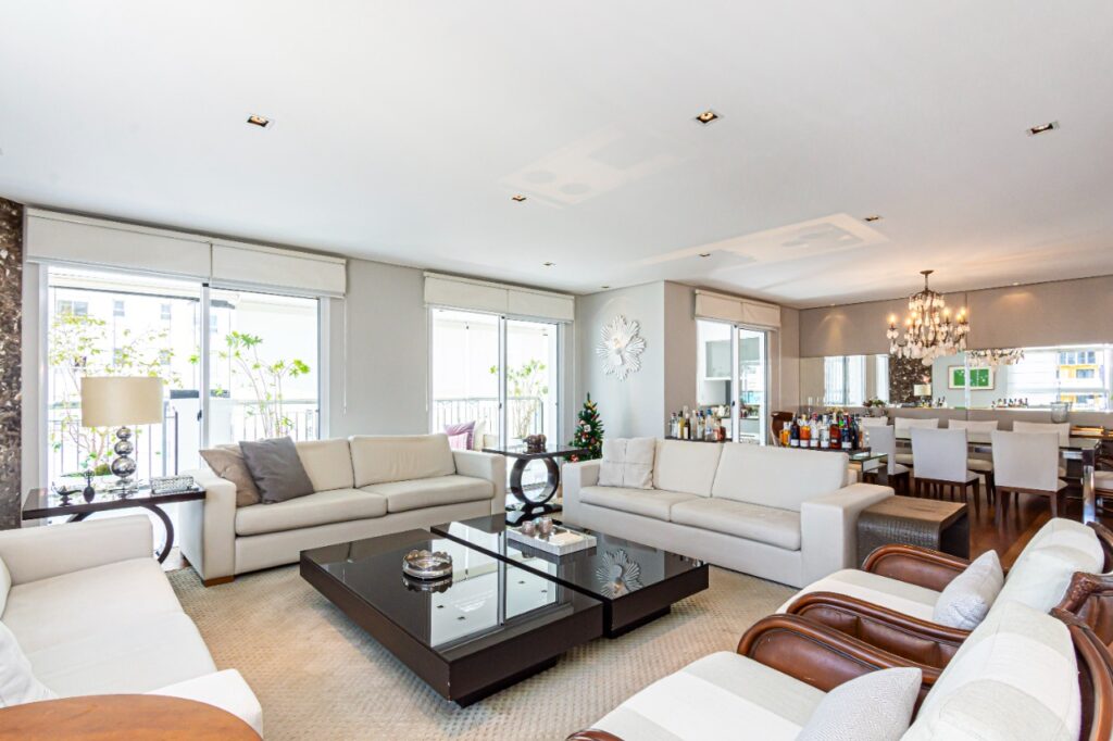 Apartamento elegante e sofisticado com varanda gourmet à venda em Moema – 21706
