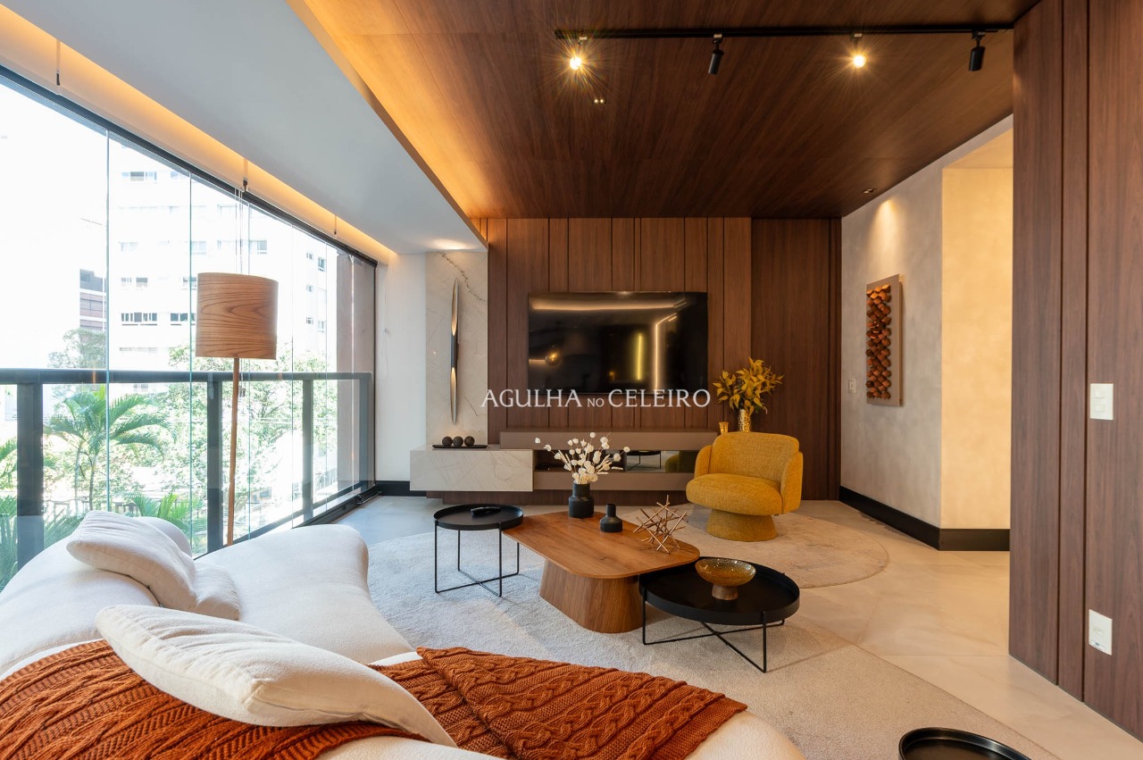 Jardim Paulista: 3 Suítes Decoradas com Móveis de Design – 21969