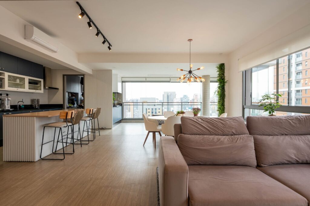 Apartamento encantador à venda em Moema com vista livre e ambientes integrados – 22156