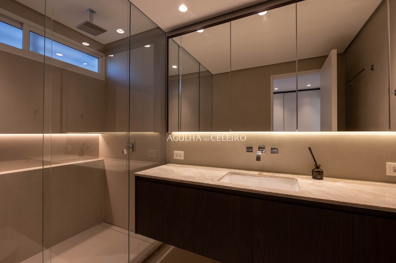 Reforma impecável no Itaim Bibi: 130 m² com área gourmet e conforto antirruído – 22225