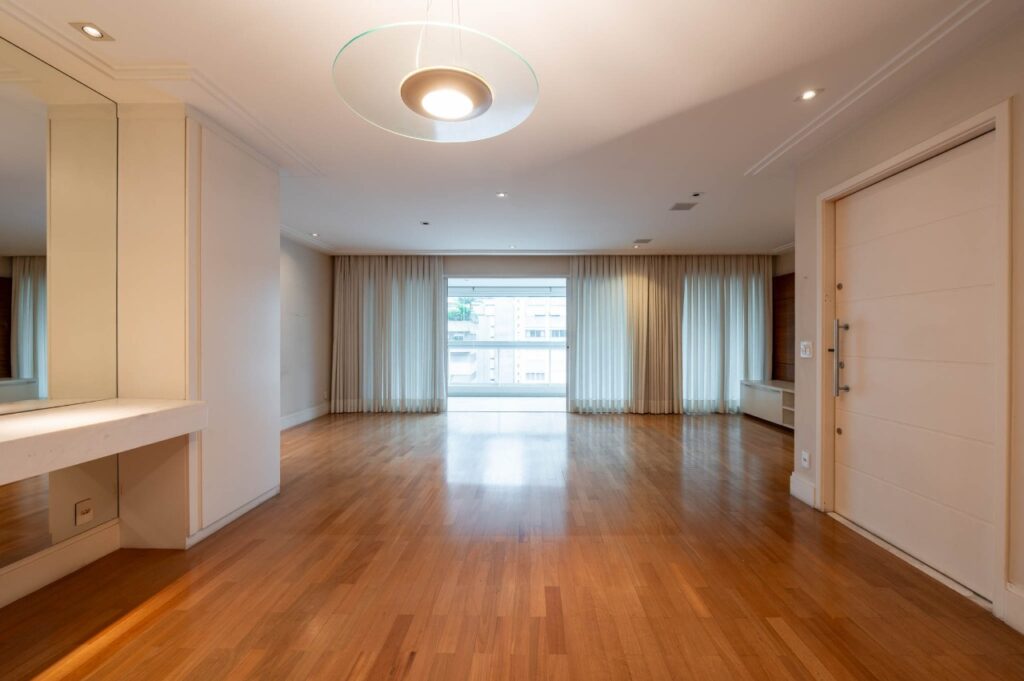 Apartamento ensolarado com varanda e 3 suítes no coração do Jardim Paulista – 22239