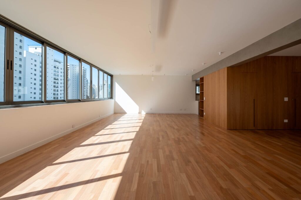 Apartamento totalmente reformado à venda no Jardim Paulista – 16001
