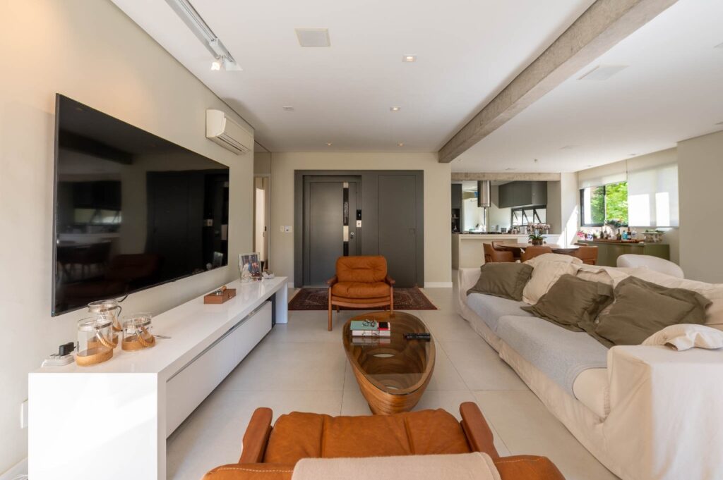 Excelente apartamento em Moema Pássaros – 16153