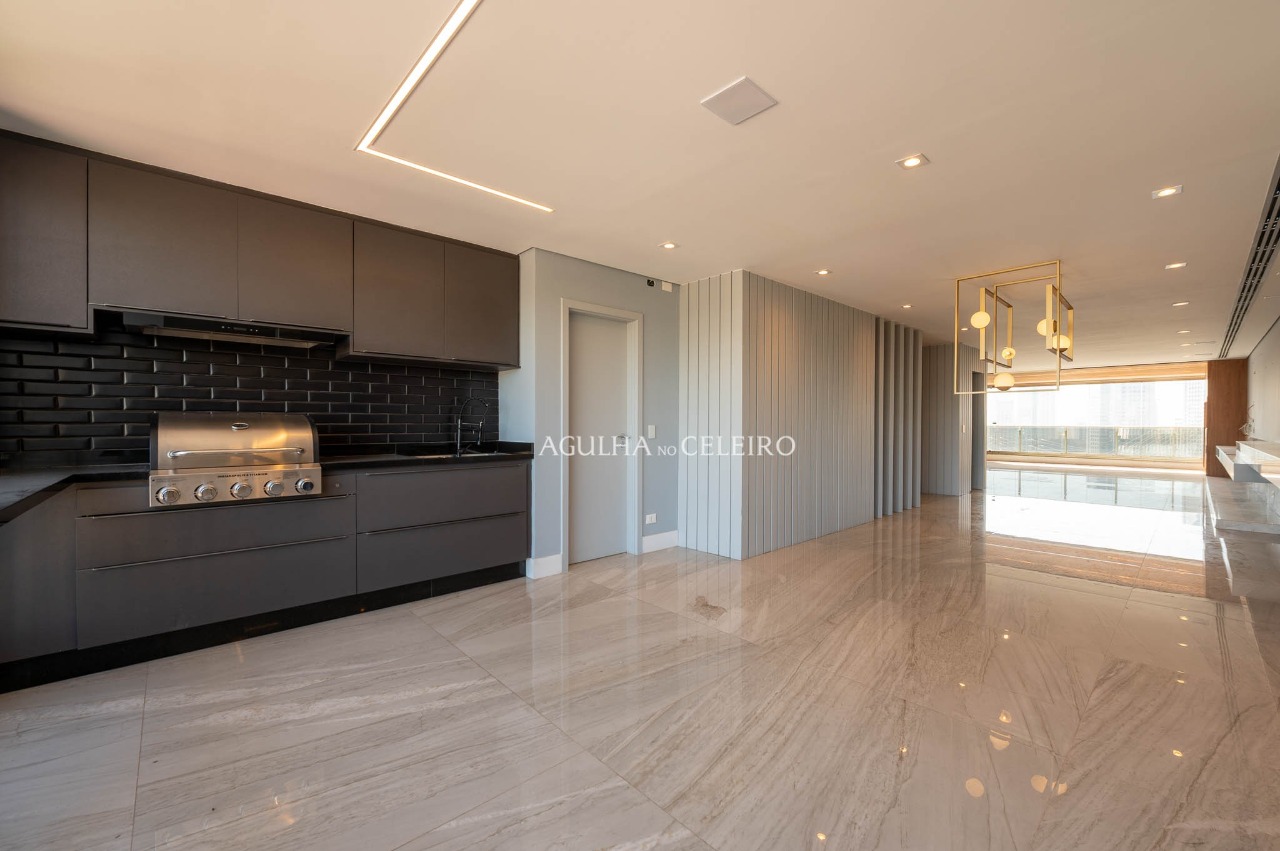 Exclusividade e design em cada detalhe com vista privilegiada. – 22407