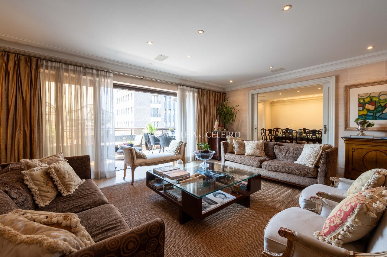 Apartamento Duplex na melhor e mais privada rua do Itaim Bibi – 20878