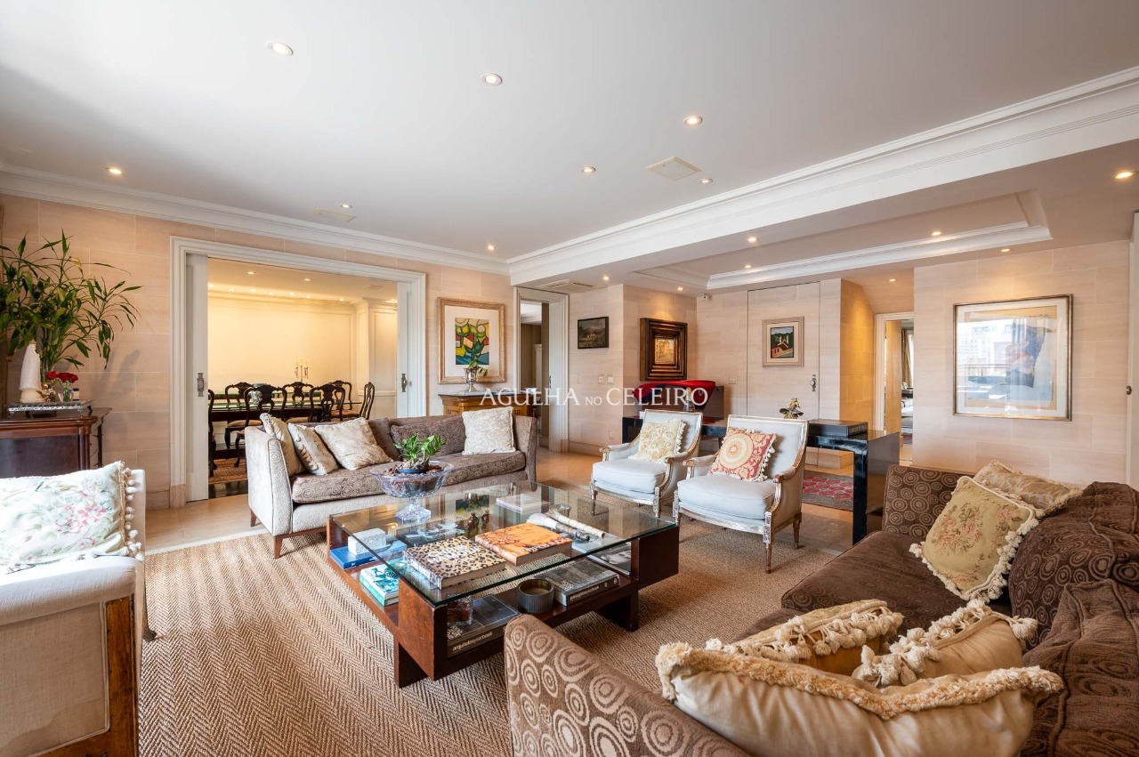 Apartamento Duplex na melhor e mais privada rua do Itaim Bibi – 20878