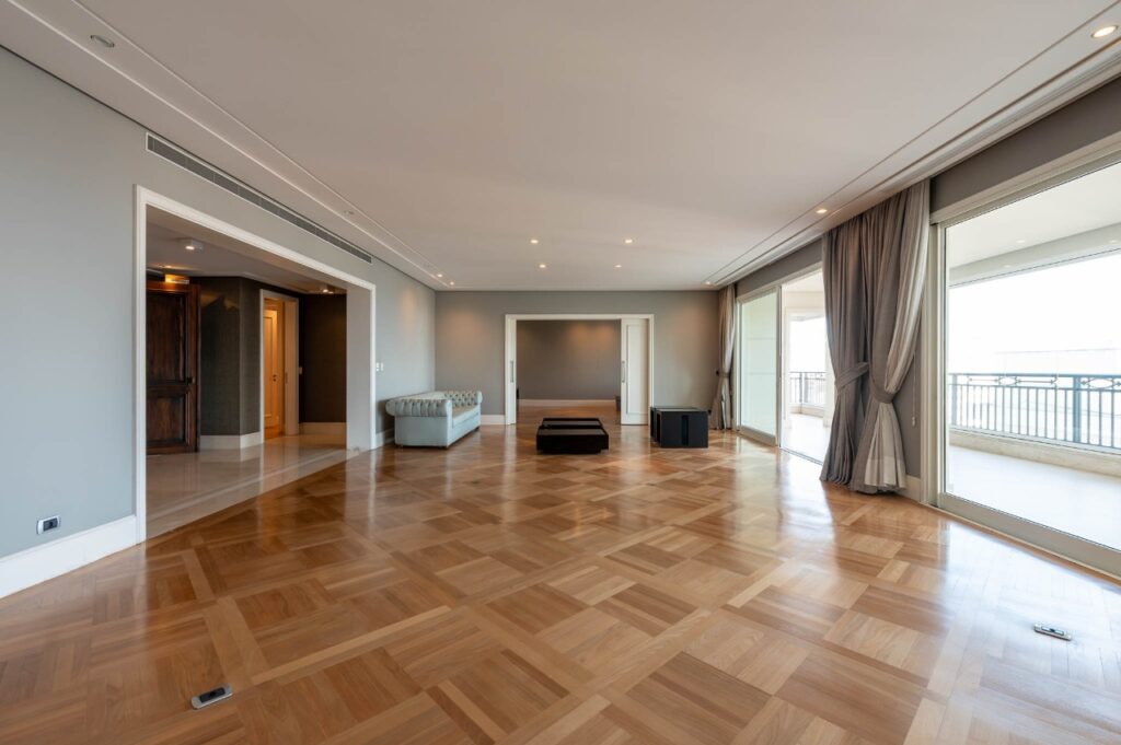 Apartamento amplo com vista à venda no Jardim América – 22027