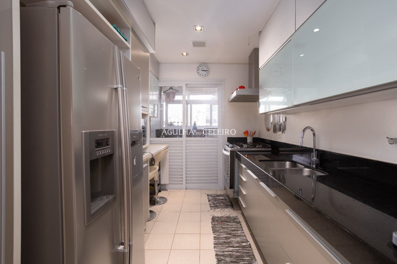 Itaim Bibi: 169m² com Projeto Triplex Arquitetura em Rua Nobre – 22050