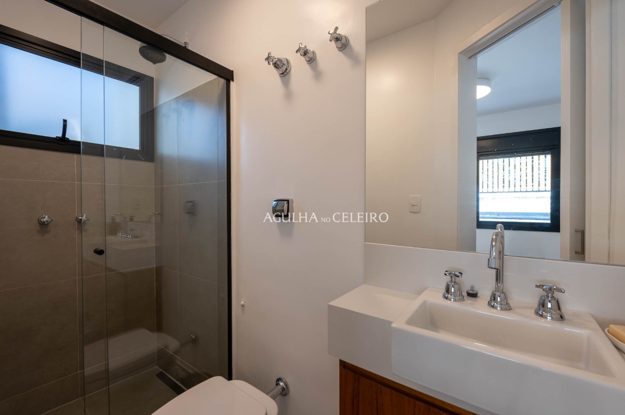 Casa reformada à venda na Vila Madalena. – 22162