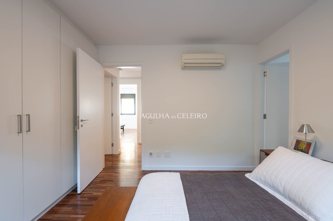 Casa reformada à venda na Vila Madalena. – 22162
