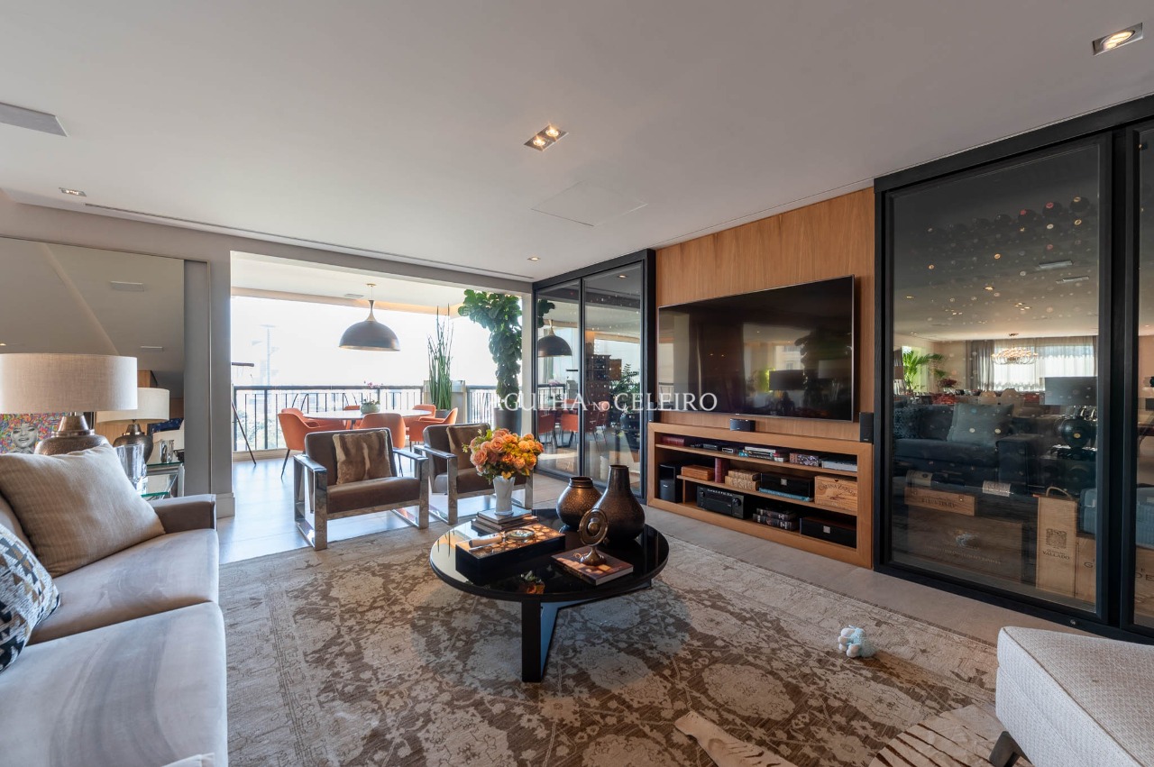 Apartamento de 607 m² com vista privilegiada para o Palácio Tangará – 22503