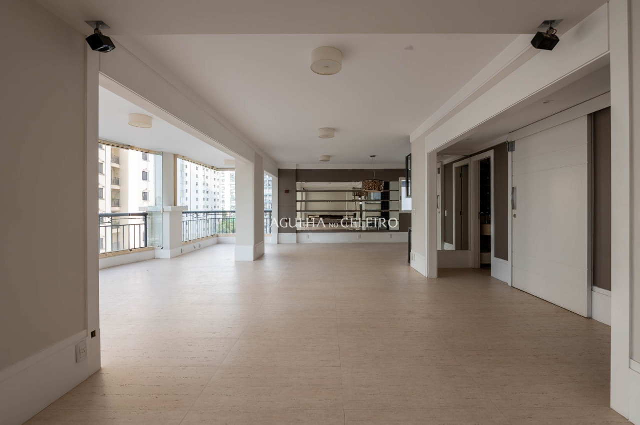 Localização premium, muita luz natural e um apartamento lindo e sofisticado. – 22583