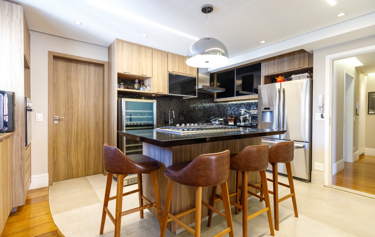 Moderno, aconchegante e repleto de estilo. Apê mais que especial no Itaim Bibi. – 22598