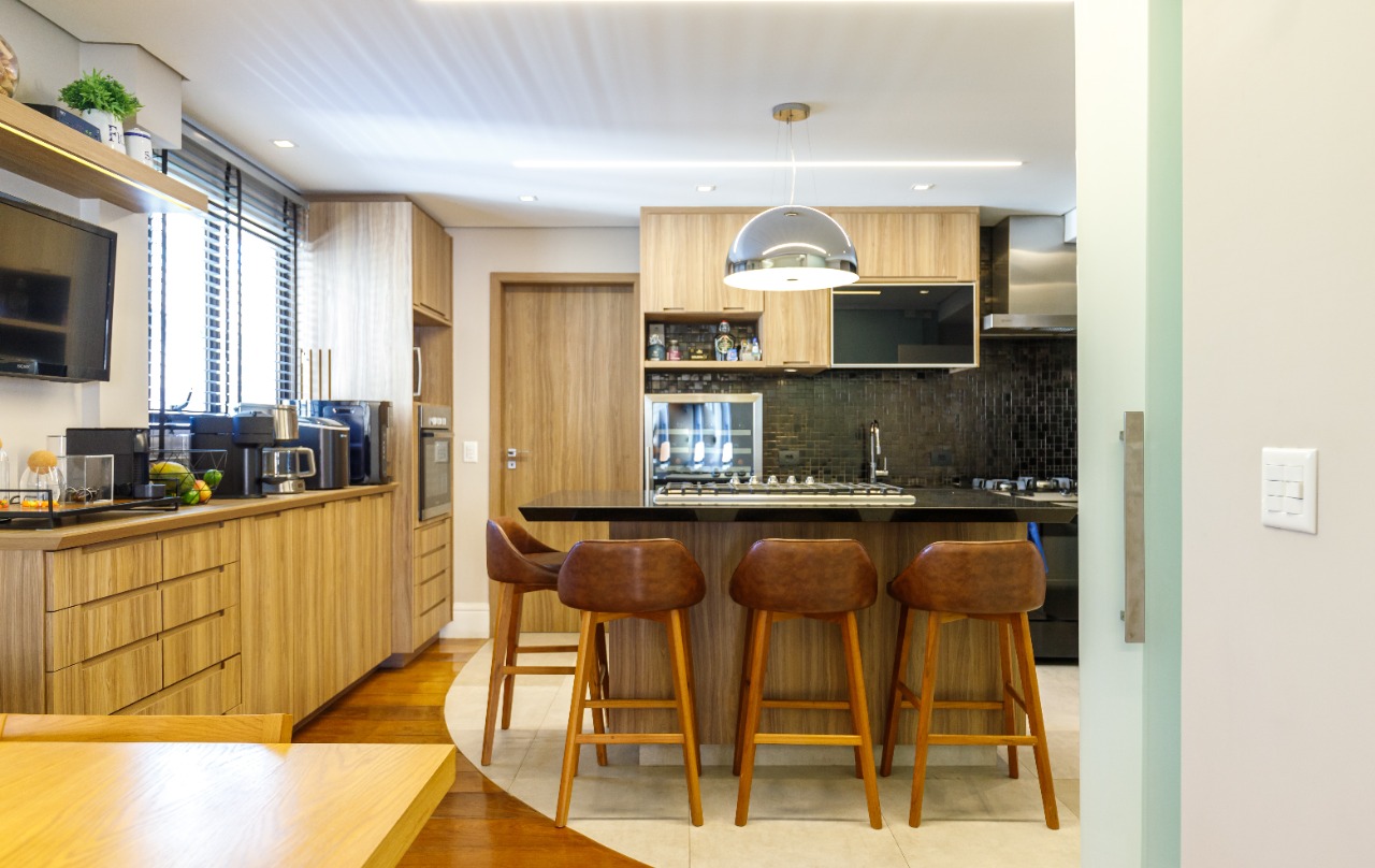 Moderno, aconchegante e repleto de estilo. Apê mais que especial no Itaim Bibi. – 22598
