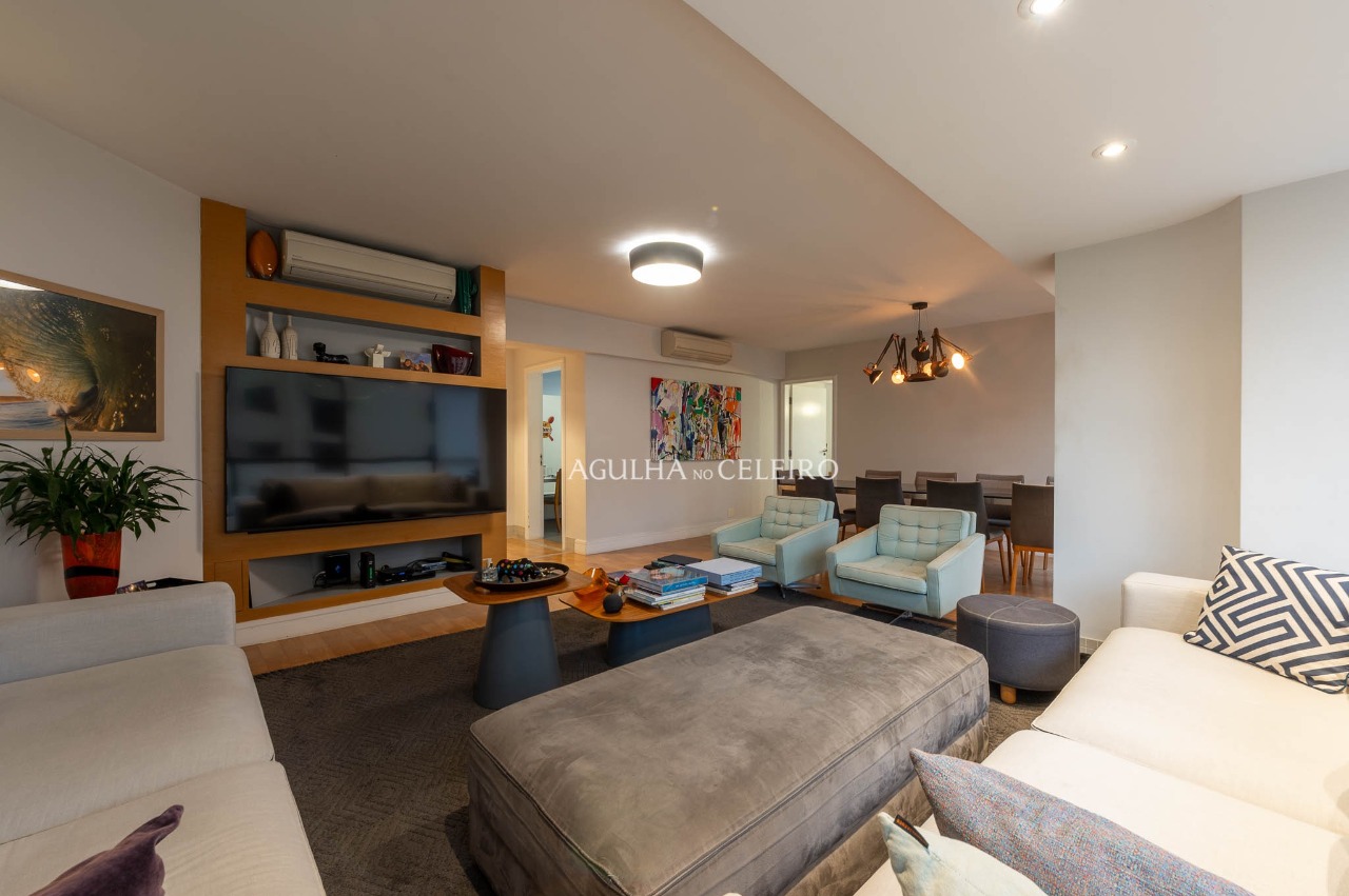 Apartamento com 3 Dormitórios (1 Suíte) e Quadra de Tênis no Itaim Bibi – 22606