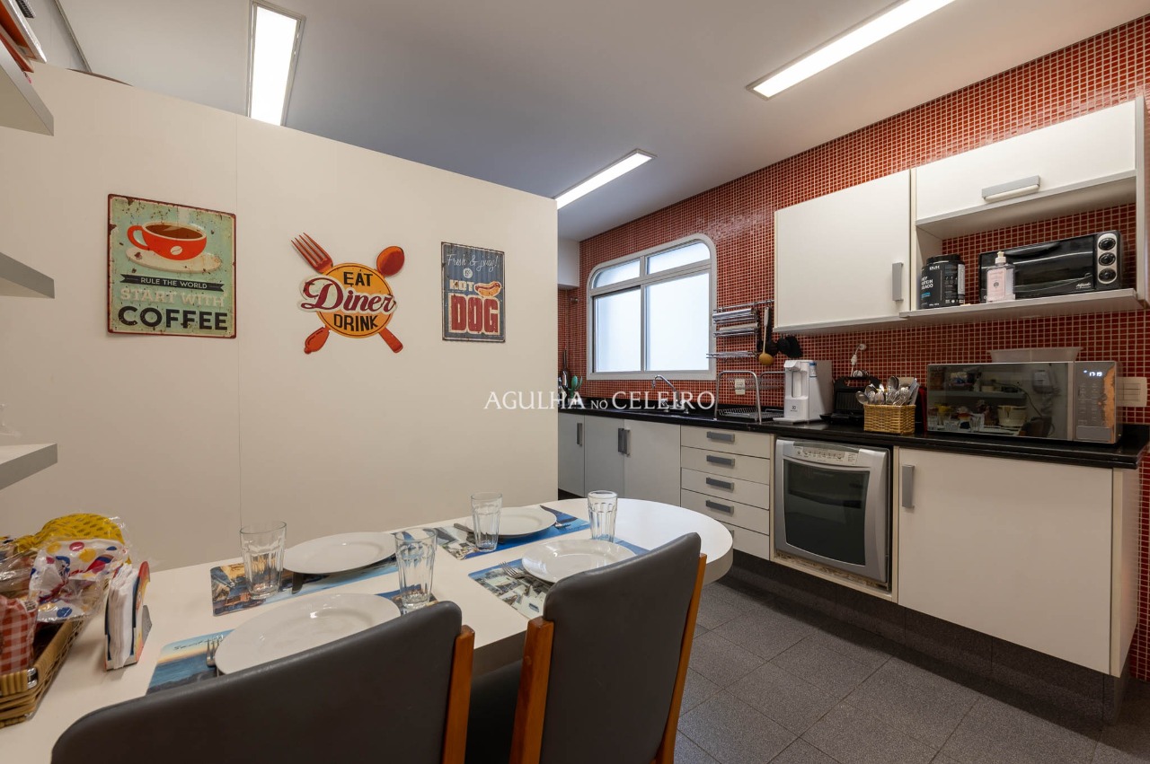 Apartamento com 3 Dormitórios (1 Suíte) e Quadra de Tênis no Itaim Bibi – 22606