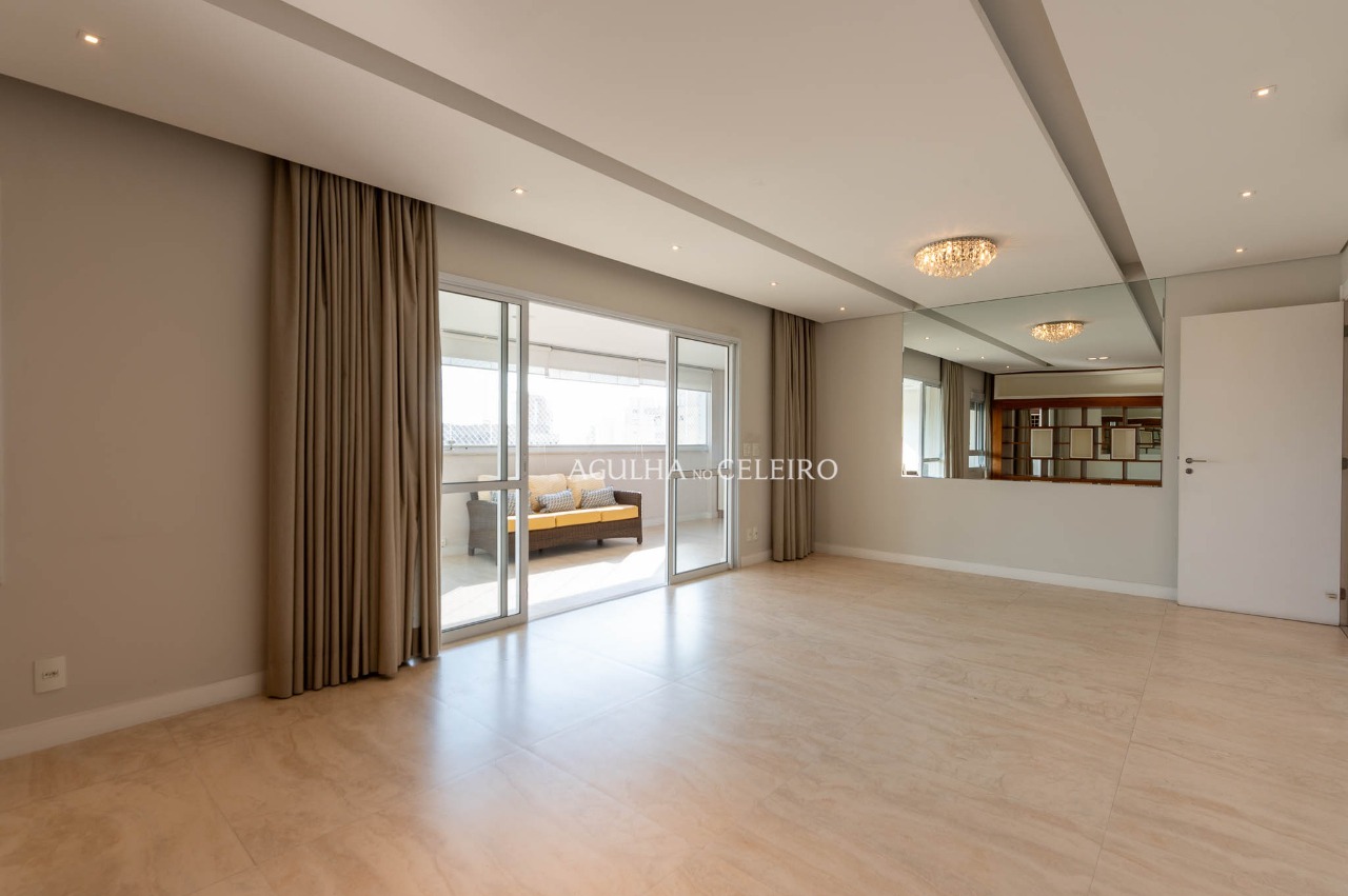 Apartamento reformado à venda na Vila Mariana. – 22705