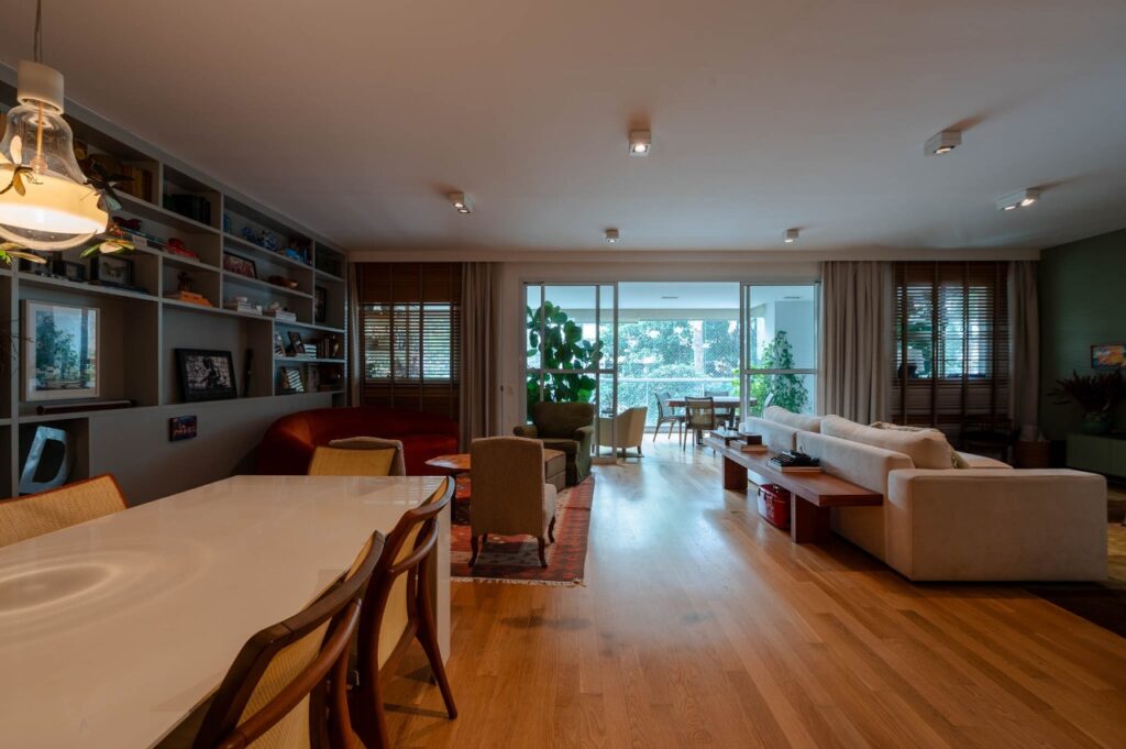 Apartamento com reforma elegante à venda em Pinheiros – 22795
