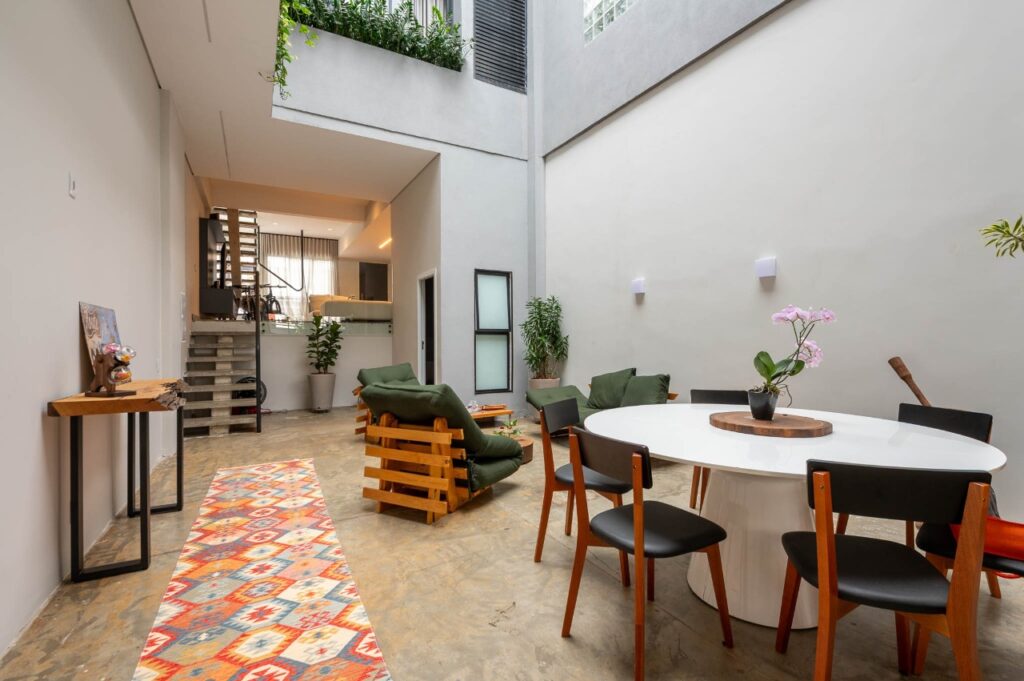 Casa nova e cheia de charme na Vila Madalena – 23007