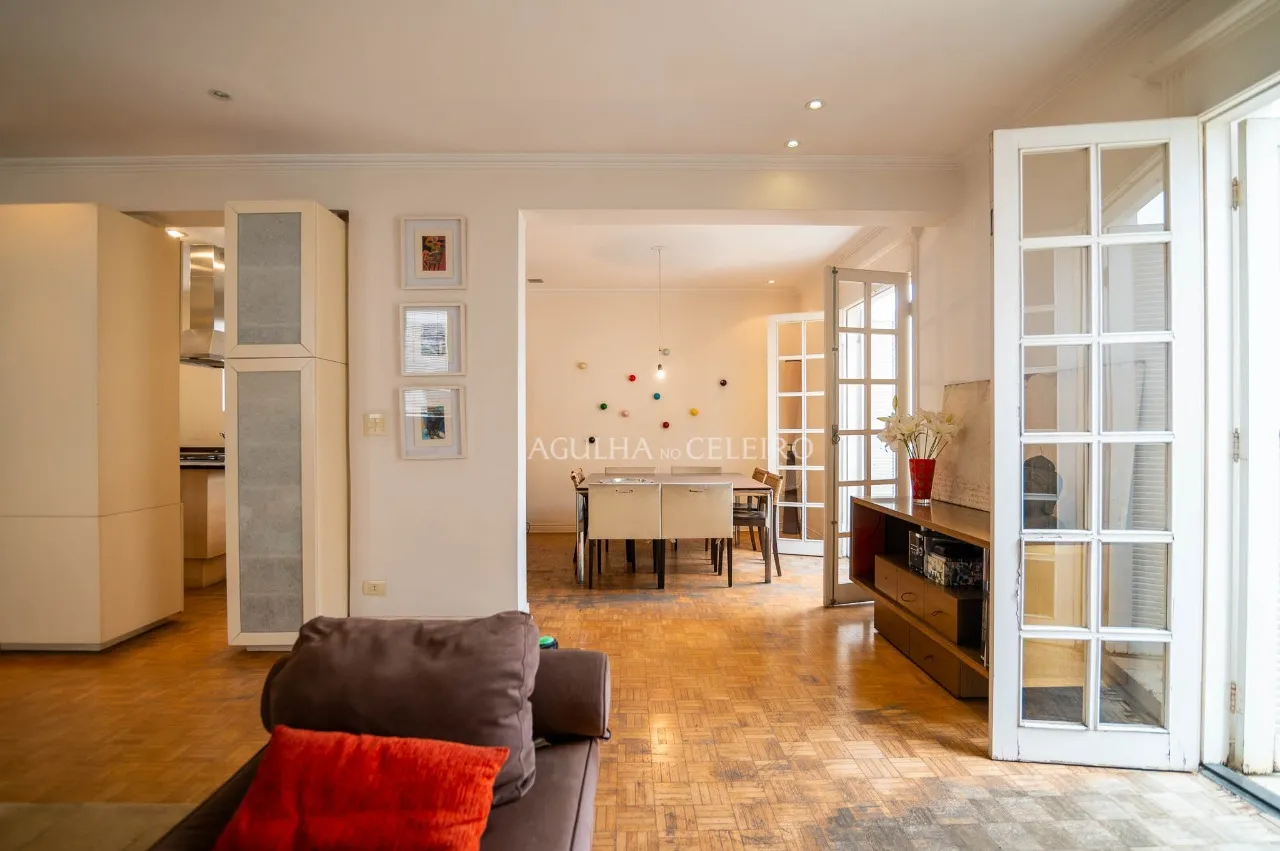 Apartamento com muita luz natural à venda no Jardim América – 17189