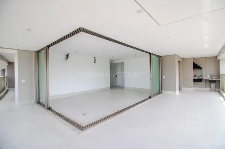 Apartamento novo com varanda gourmet à venda em Moema – 20836