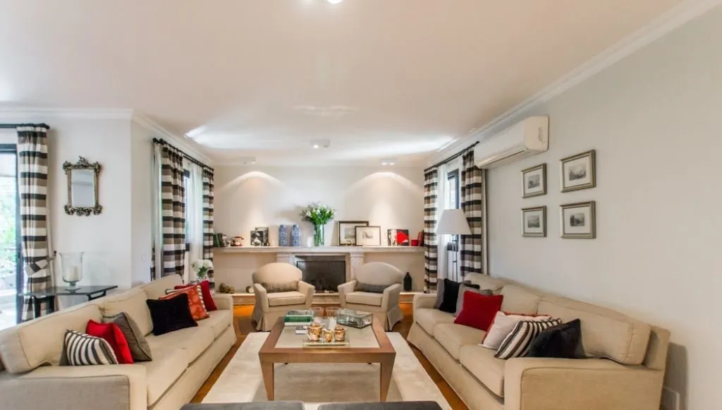 Apartamento espaçoso à venda em Alto de Pinheiros – 18310