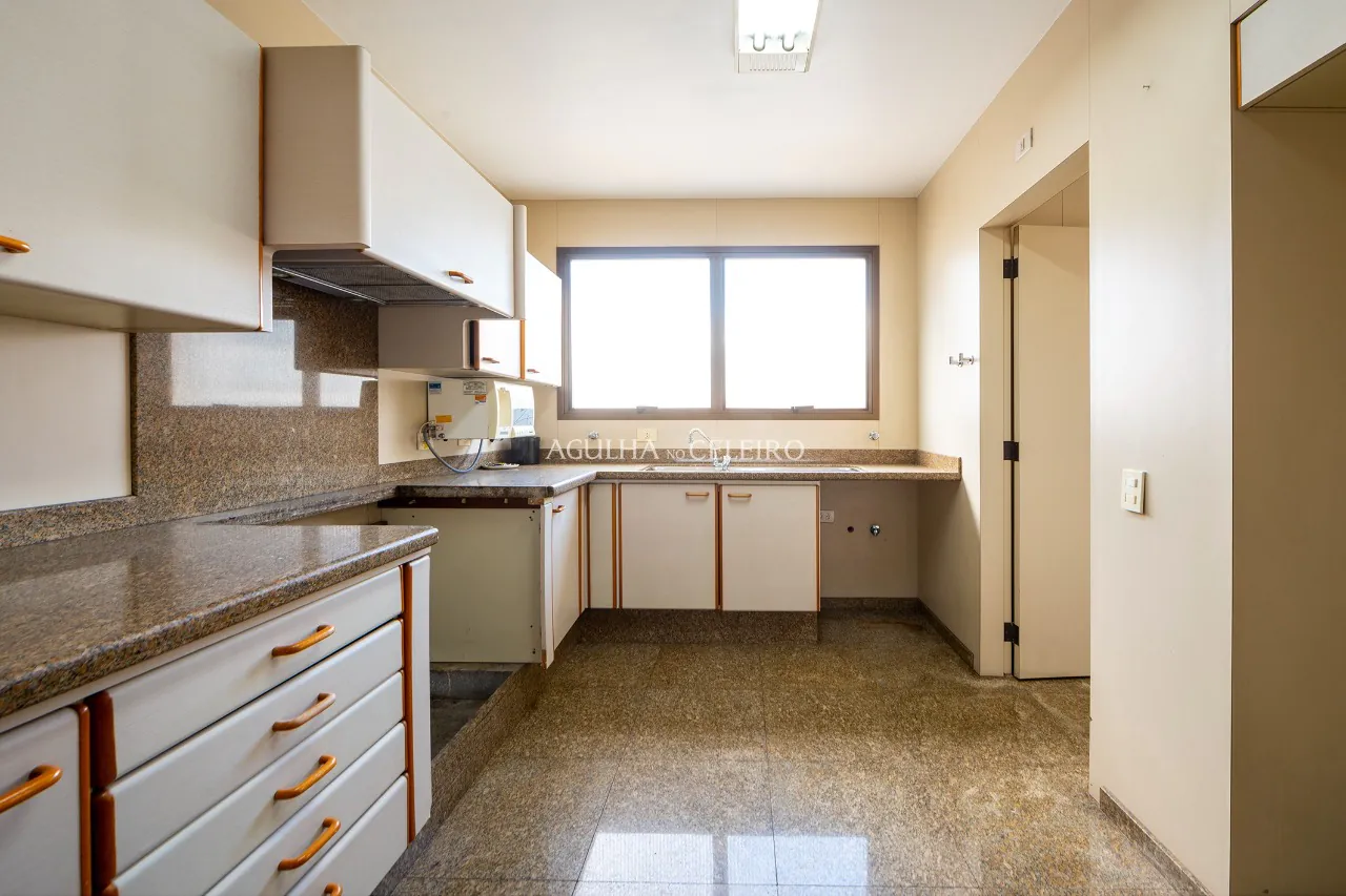 Apartamento com 170 metros a venda em Moema – 13503 - DSC_4090