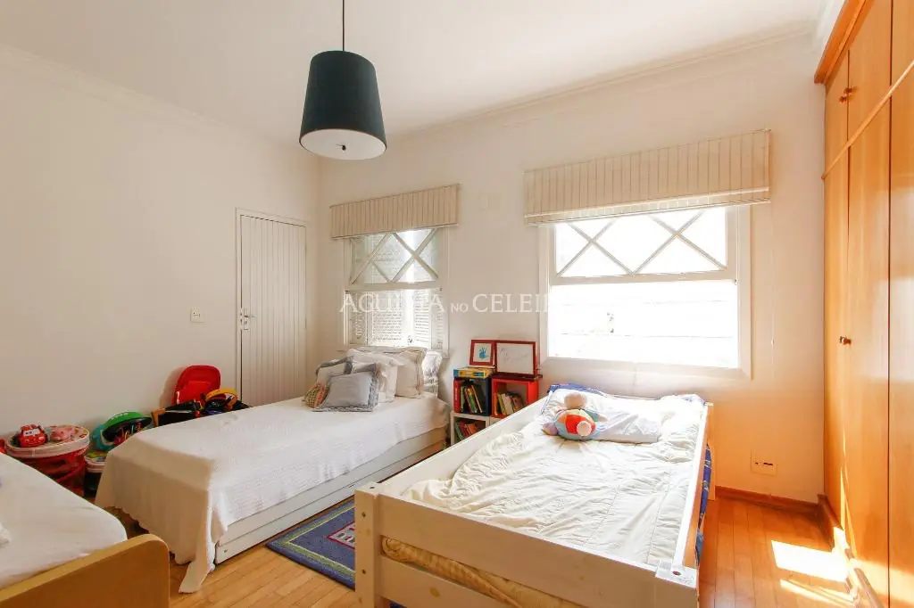 casa-com-ar-tranquilo-espacos-amplos-e-muita-conexao-com-a-natureza-na-vila-nova-conceicao-17913-19