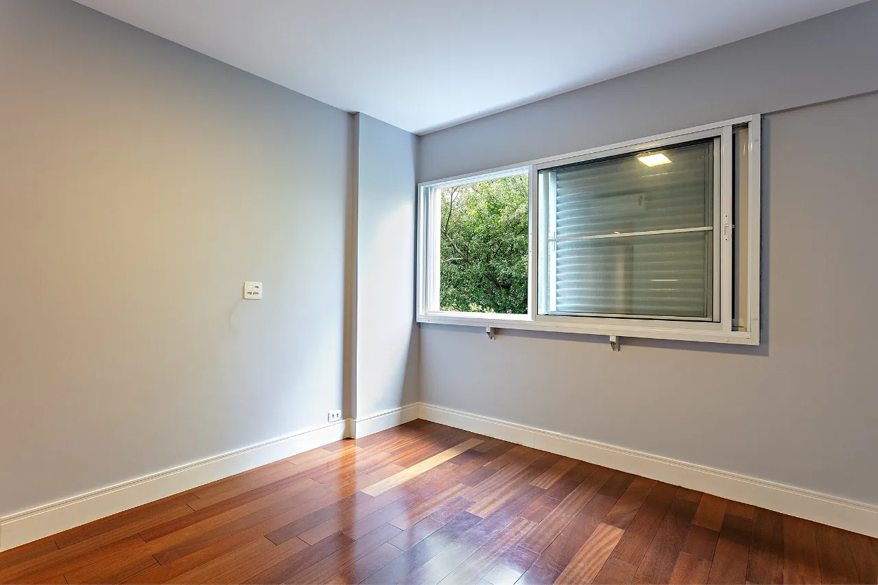 Apartamento à venda em rua arborizada e tranquila. – AP4696