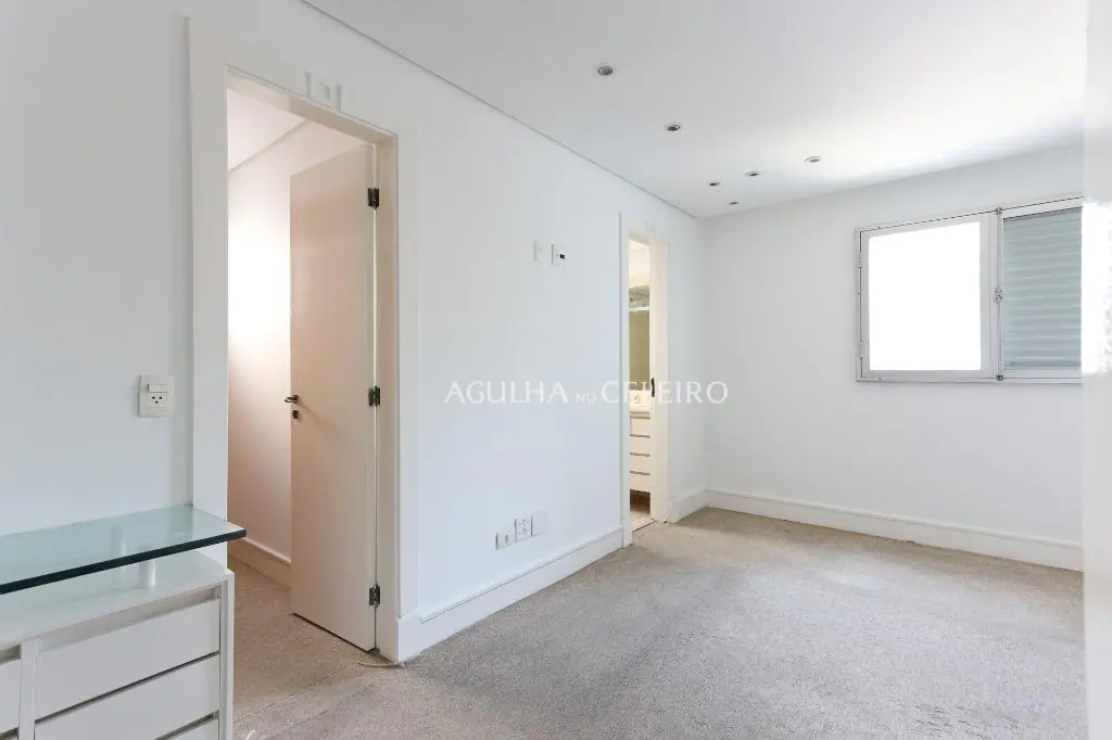 Venda/Jardim Paulista: Apartamento em ótima localização. – AP4968