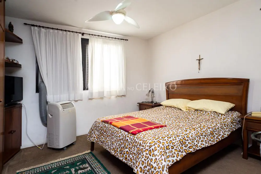 Venda/Moema: super planta, 04 suítes e 04 vagas! – AP5140