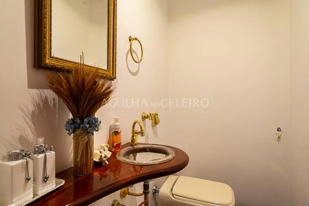 Venda/Moema: super planta, 04 suítes e 04 vagas! – AP5140