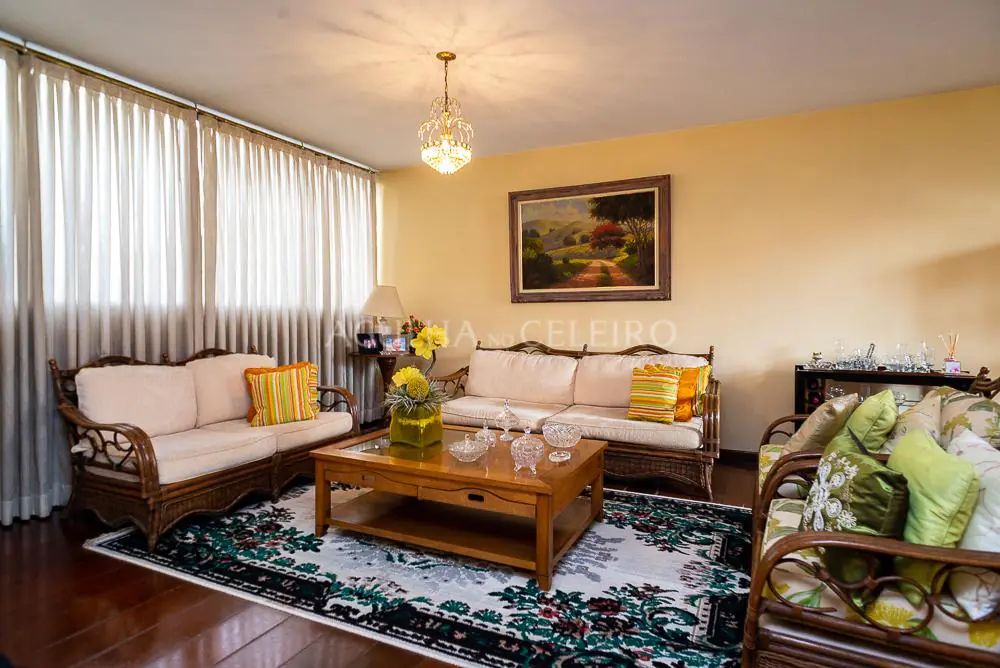 Venda/Moema: super planta, 04 suítes e 04 vagas! – AP5140