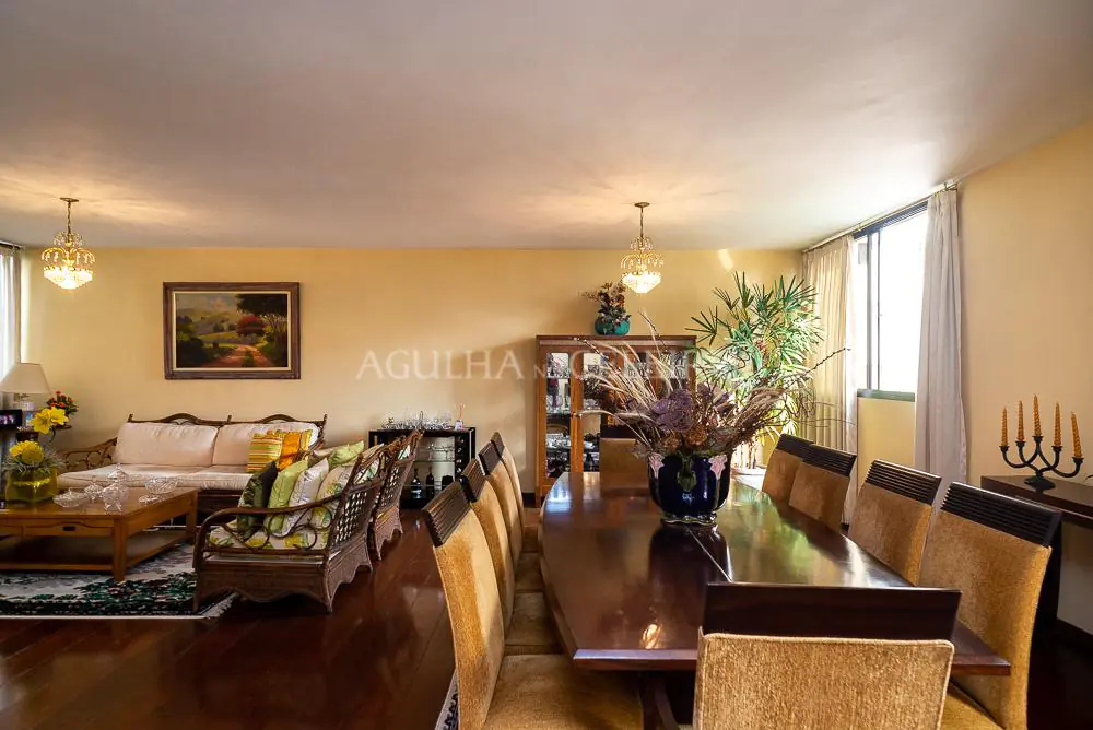 Venda/Moema: super planta, 04 suítes e 04 vagas! – AP5140