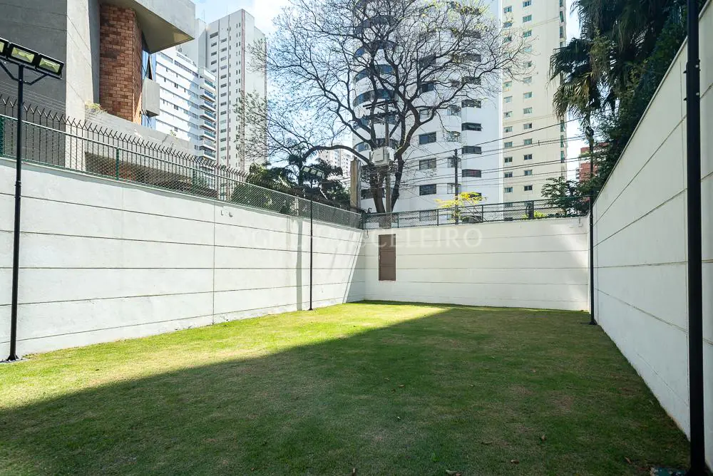 Venda/Campo Belo: aquela varanda goumert próximo do Brooklin e Moema! – AP5182