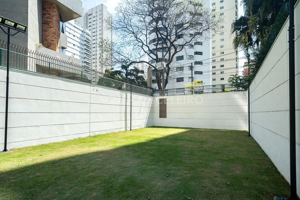 Venda/Campo Belo: aquela varanda goumert próximo do Brooklin e Moema! – AP5182