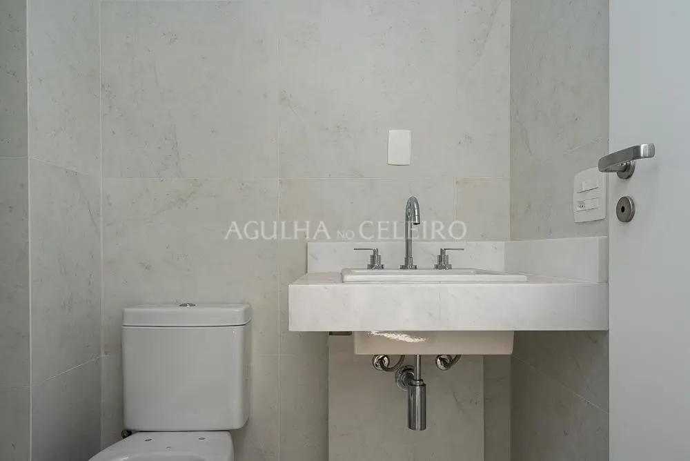 Venda/Campo Belo: aquela varanda goumert próximo do Brooklin e Moema! – AP5182